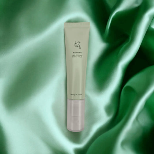 Light On Serum Centella + Vita C (30ml) - secondary image